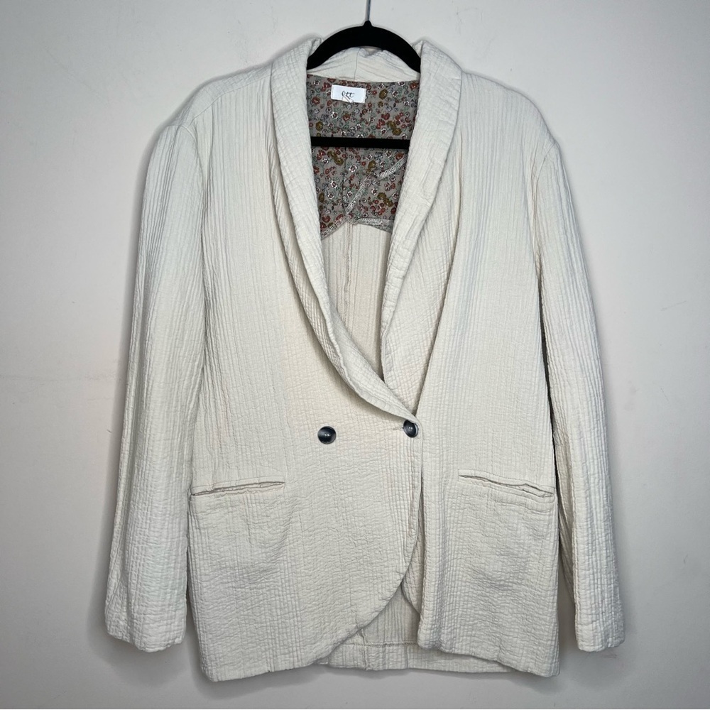 OTT Crème Blazer Perfect for Fall